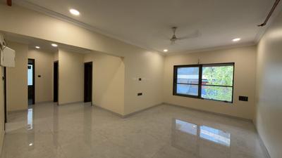 Living Room Image of 800 Sq.ft 2 BHK Apartment / Flat for sale in Khar West Mumbai for Rs. 40000000