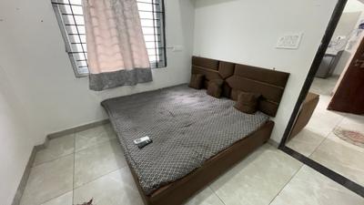 Bedroom Image of 650 Sq.ft 1 BHK Builder Floor for rent in Vijay Nagar Indore for Rs. 17500