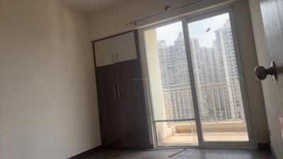 Bedroom Image of 760 Sq.ft 2 BHK Apartment / Flat for sale in Mahagun Mantra, Noida Extension Greater Noida for Rs. 6500000