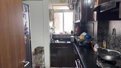 Kitchen Image of 873 Sq.ft 2 BHK Apartment / Flat for sale in Lodha Amara, Kolshet Thane for Rs. 14500000
