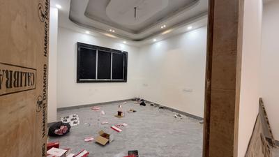 Bedroom Image of 680 Sq.ft 2 BHK Builder Floor for sale in Picnic Garden Kolkata for Rs. 3500000