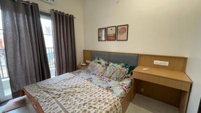 Bedroom Image of 1500 Sq.ft 1 BHK Builder Floor for rent in Scheme No 114 Indore for Rs. 24000