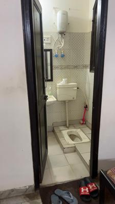 Image of 1100 Sq.ft 3 BHK Apartment / Flat for sale in Jamia Nagar, New Delhi for Rs. 7000000