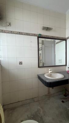 Image of 2700 Sq.ft 3 BHK Builder Floor for rent in DLF Phase 2, Gurgaon for Rs. 60000