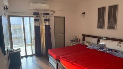 Bedroom Image of 2200 Sq.ft 3 BHK Apartment / Flat for rent in Govardhan Nashik for Rs. 48000