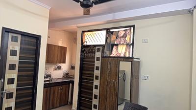 Living Room Image of 600 Sq.ft 1 BHK Independent House for rent in Patel Nagar New Delhi for Rs. 18300