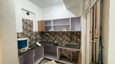 Kitchen Image of 609 Sq.ft 2 BHK Apartment / Flat for rent in Prateek Grand City, Siddharth Vihar Ghaziabad for Rs. 19800