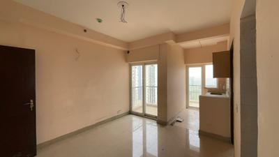 Living Room Image of 585 Sq.ft 1 BHK Apartment / Flat for sale in Amrapali Dream Valley 2, Noida Extension Greater Noida for Rs. 4490000