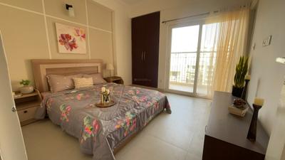 Bedroom Image of 1350 Sq.ft 3 BHK Apartment / Flat for sale in Trident Embassy, Noida Extension Greater Noida for Rs. 13000000