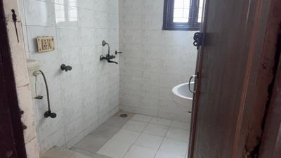 Image of 1400 Sq.ft 3 BHK Apartment / Flat for rent in CGEWHO Kendriya Vihar 2, Sector 82, Noida for Rs. 27000