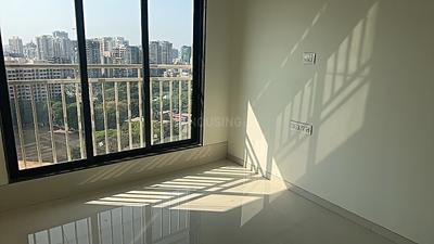Bedroom Image of 980 Sq.ft 2 BHK Apartment / Flat for rent in Oxford Navrang Crystal, Goregaon West Mumbai for Rs. 60000