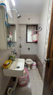 Image of 630 Sq.ft 2 BHK Apartment / Flat for sale in Shree Balaji Aashirvad, Malad West, Mumbai for Rs. 15500000
