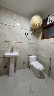 Image of 750 Sq.ft 2 BHK Apartment / Flat for rent in Chhattarpur, New Delhi for Rs. 25000