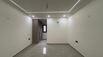 Bedroom Image of 1900 Sq.ft 4 BHK Apartment / Flat for sale in Sector 4 Rohini New Delhi for Rs. 16500000