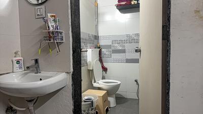 Bathroom Image of 750 Sq.ft 1 BHK Apartment / Flat for sale in Ramaa Residency, Dahin Nagar Surat for Rs. 2851000