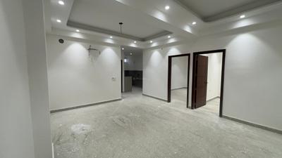 Living Room Image of 1200 Sq.ft 4 BHK Apartment / Flat for sale in Sector 5 Rohini New Delhi for Rs. 11000000