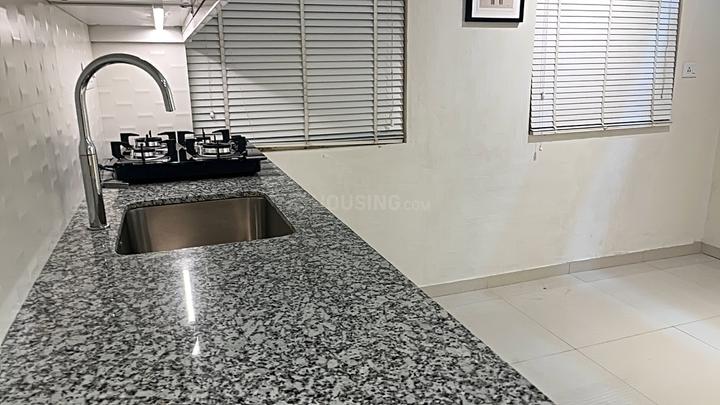 77 Crossroads Main Image 1