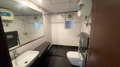 Image of 2070 Sq.ft 3 BHK Apartment / Flat for rent in ABA Cleo County, Sector 121, Noida for Rs. 78000
