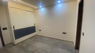 Bedroom Image of 1440 Sq.ft 3 BHK Builder Floor for sale in Mukherjee Nagar New Delhi for Rs. 25000000