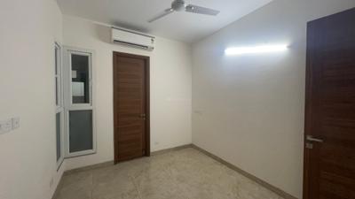 Bedroom Image of 2385 Sq.ft 4 BHK Apartment / Flat for sale in Wave Veridia, Wave City Ghaziabad for Rs. 29500000