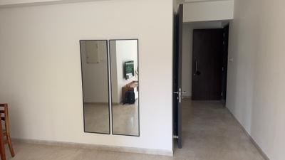 Living Room Image of 1250 Sq.ft 2.5 BHK Apartment / Flat for sale in Kalpataru Radiance, Goregaon West Mumbai for Rs. 38000000