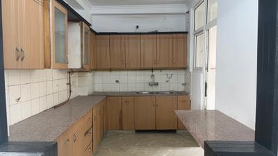 Kitchen Image of 1800 Sq.ft 3 BHK Apartment / Flat for sale in Panchsheel SPS Residency, Indirapuram Ghaziabad for Rs. 21000000