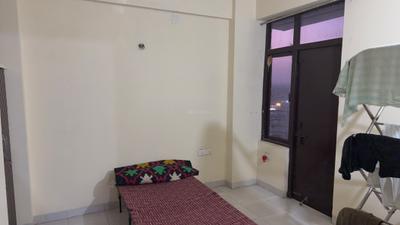 Bedroom Image of 645 Sq.ft 3 BHK Apartment / Flat for sale in Amolik Heights, Sector 88 Faridabad for Rs. 7000000