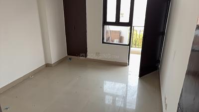 Bedroom Image of 1100 Sq.ft 2.5 BHK Apartment / Flat for sale in Mahagun Puram Phase 1, Mahagunpuram Ghaziabad for Rs. 7000000