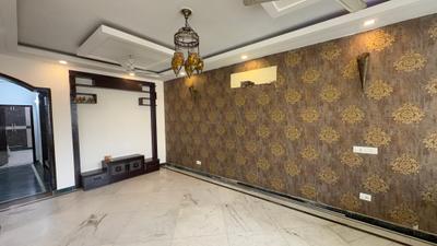 Living Room Image of 2800 Sq.ft 3 BHK Builder Floor for rent in Uppal Southend, Sector 49 Gurgaon for Rs. 55000