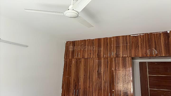INDIPENDENT BUILDER FLOOR Bedroom 1