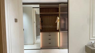 Bedroom Image of 2450 Sq.ft 4 BHK Apartment / Flat for sale in Gurukrupa Alaknanda, Juhu Mumbai for Rs. 165500000