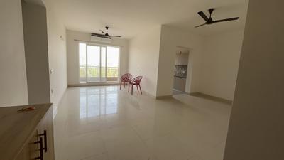 Living Room Image of 1700 Sq.ft 3 BHK Apartment / Flat for sale in Silverglades The Melia, Sector 35 Sohna for Rs. 14500000