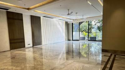 Living Room Image of 4050 Sq.ft 4 BHK Builder Floor for sale in Model Town New Delhi for Rs. 63500000