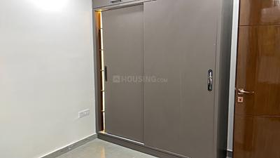 Bedroom Image of 1050 Sq.ft 3 BHK Builder Floor for sale in Tri Nagar New Delhi for Rs. 11000000