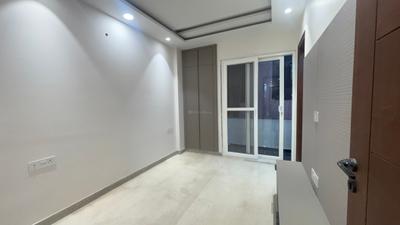 Bedroom Image of 792 Sq.ft 2 BHK Builder Floor for sale in Vikaspuri New Delhi for Rs. 13000000