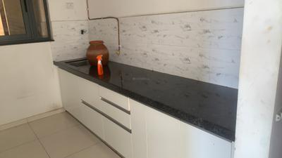 Kitchen Image of 918 Sq.ft 2 BHK Apartment / Flat for sale in Amanora Gold Towers 44 45 And 46, Hadapsar Pune for Rs. 12600000