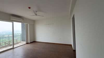 Bedroom Image of 1050 Sq.ft 2 BHK Apartment / Flat for rent in Godrej Woods, Sector 43 Noida for Rs. 52000