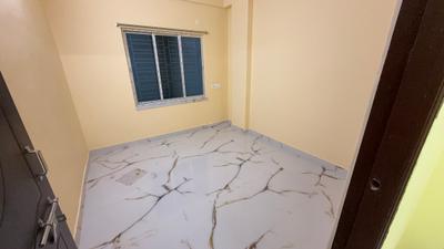 Image of 850 Sq.ft 2 BHK Apartment / Flat for rent in South Dum Dum, Kolkata for Rs. 15000