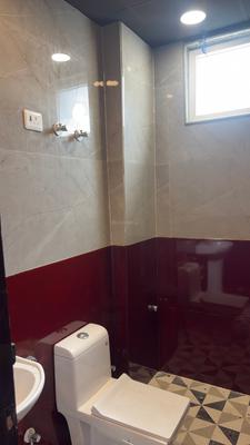 Image of 1600 Sq.ft 3 BHK Apartment / Flat for sale in Malik Hindustan Apartment, Sector 104, Noida for Rs. 9500000