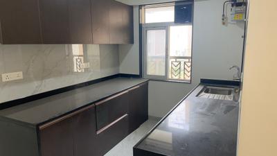 Kitchen Image of 1600 Sq.ft 3 BHK Apartment / Flat for sale in Juhu Mumbai for Rs. 64500000