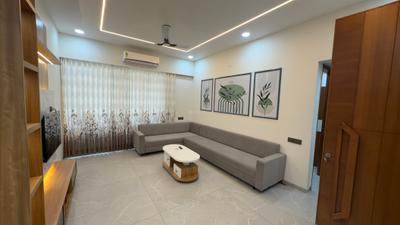 Living Room Image of 2100 Sq.ft 3 BHK Apartment / Flat for rent in Saamarth H7, PDPU Road Gandhinagar for Rs. 60000