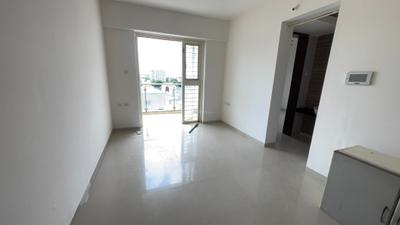 Living Room Image of 560 Sq.ft 1 BHK Apartment / Flat for rent in Gagan Micasaa, Wagholi Pune for Rs. 16000