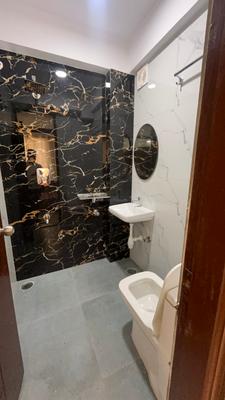 Bathroom Image of 700 Sq.ft 1 BHK Apartment / Flat for rent in BTM Layout Bengaluru for Rs. 29999