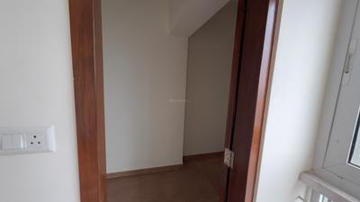 Bedroom Image of 1352 Sq.ft 3 BHK Apartment / Flat for sale in Ruparel Ariana, Wadala Mumbai for Rs. 65000000