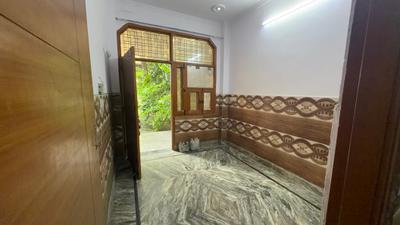 Living Room Image of 550 Sq.ft 1 BHK Apartment / Flat for rent in DDA Akshardham Apartments, Sector 19 Dwarka New Delhi for Rs. 17000