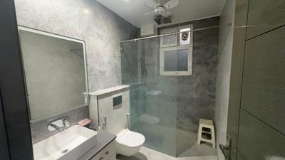 Bathroom Image of 2500 Sq.ft 3 BHK Builder Floor for rent in Ansal Versalia, Sector 67 Gurgaon for Rs. 58000