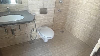 Image of 2200 Sq.ft 3.5 BHK Builder Floor for rent in BPTP Amstoria , Sector 102, Gurgaon for Rs. 49000