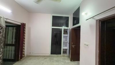 Bedroom Image of 1250 Sq.ft 2.5 BHK Builder Floor for rent in Sikandra Agra for Rs. 17000