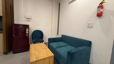 Living Room Image of 990 Sq.ft 1 BHK Builder Floor for rent in DLF Phase 3 Gurgaon for Rs. 34900