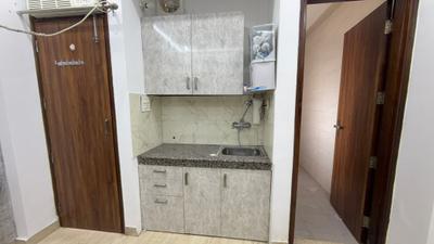 Kitchen Image of 600 Sq.ft 1 RK Studio for rent in Sector 55 Gurgaon for Rs. 20000